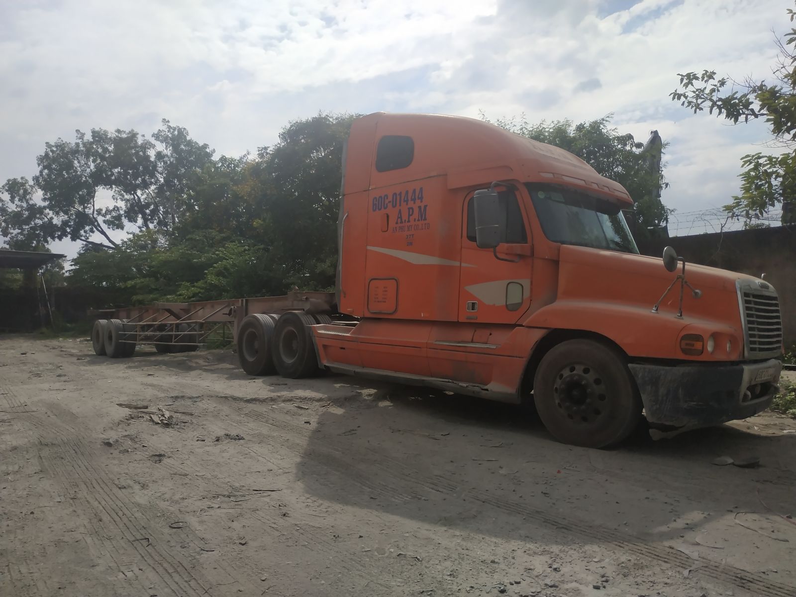 #1 Dầu nhớt hộp số xe tải tốt nhất hiện nay - Dầu cầu vi sai